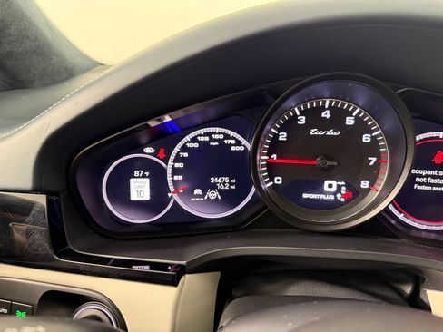 Certified 2023 Porsche Cayenne Turbo AWD/4WD image 24