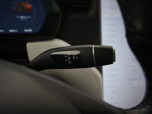 Used 2018 Tesla Model X 100D AWD/4WD image 24