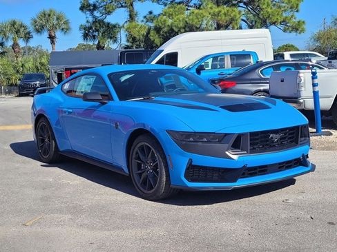 New 2026 Ford Mustang Dark Horse image 7