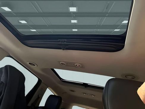 Used 2015 Chevrolet Traverse LT AWD/4WD image 6