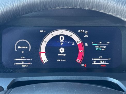 Used 2025 Toyota Tacoma TRD Sport AWD/4WD image 25