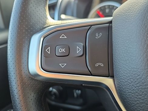 New 2026 RAM 1500 Express AWD/4WD image 19