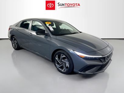 Used 2025 Hyundai Elantra Sport w/ Cargo Package