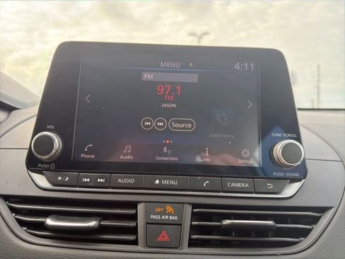 Used 2022 Nissan Altima 2.5 SV image 22