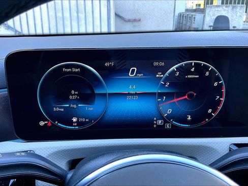 Used 2023 Mercedes-Benz CLA 250 image 27