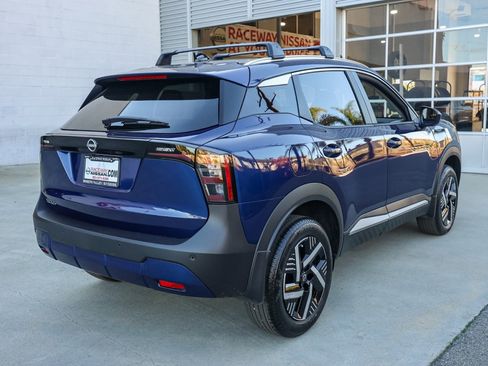 New 2026 Nissan Kicks SV image 4