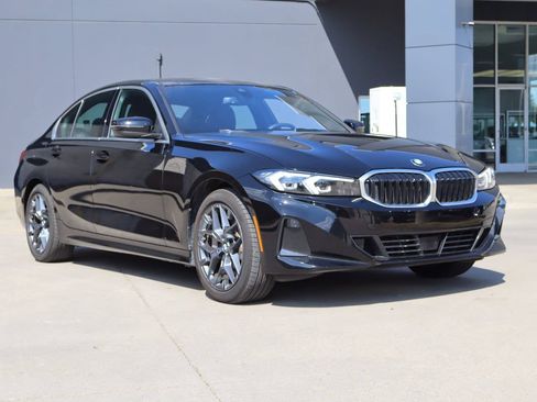 Used 2026 BMW 330i xDrive Sedan AWD/4WD image 2