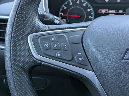 Used 2023 Chevrolet Equinox LS image 15