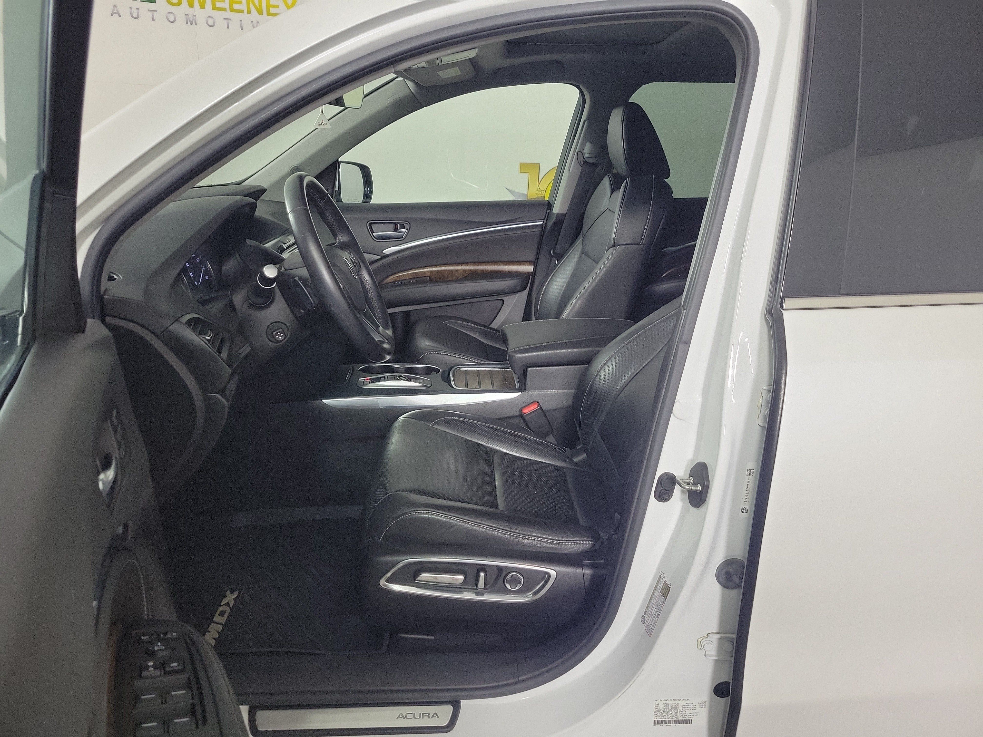 Used 2020 Acura MDX w/ Technology Package AWD/4WD image 6