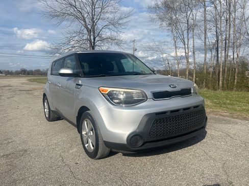 Used 2016 Kia Soul image 1