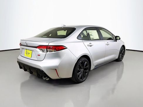 New 2026 Toyota Corolla SE FWD image 5