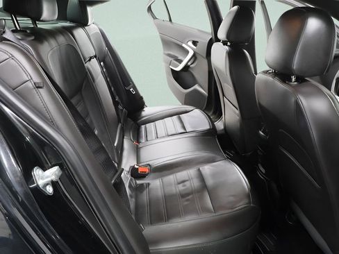 Used 2015 Buick Regal GS w/ Driver Confidence Package #2 image 28