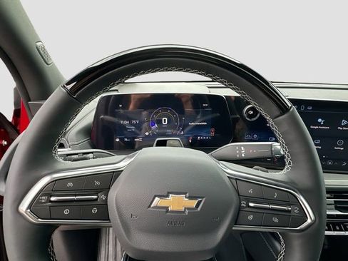New 2025 Chevrolet Traverse LT w/ Enhanced Driving Package image 11