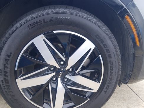 Used 2022 Kia Sorento S FWD image 24
