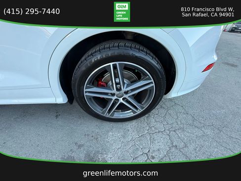 Used 2018 Audi SQ5 Premium Plus w/ S Sport Package AWD/4WD image 26