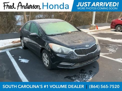 Used 2016 Kia Forte LX image 1