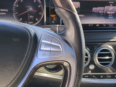 Used 2015 Mercedes-Benz S 550 4MATIC Sedan image 19