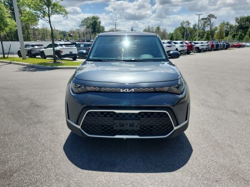 Used 2024 Kia Soul LX image 7