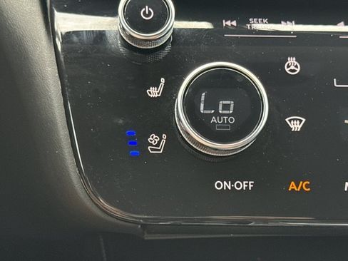 Used 2023 INFINITI QX60 Luxe w/ Performance Audio Package FWD image 20