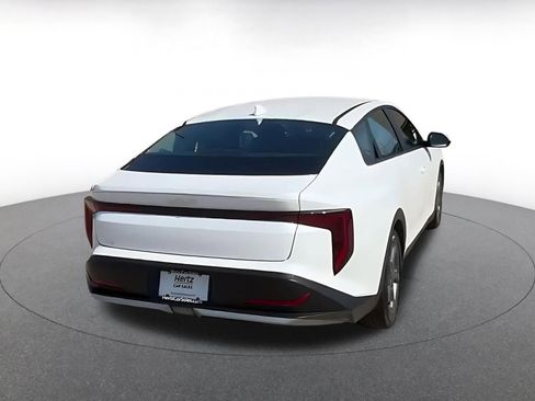 Used 2025 Kia K4 LXS image 15