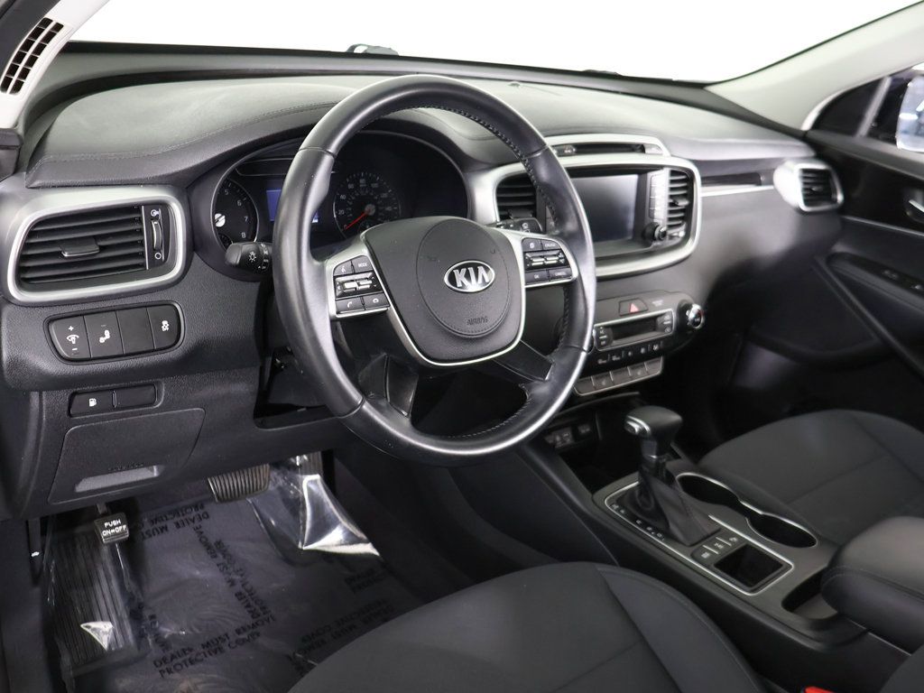 Used 2019 Kia Sorento AWD w/ LX Convenience Package image 25