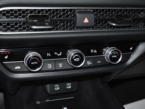 Used 2026 Honda HR-V EX-L image 13