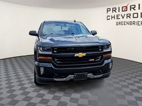 Used 2017 Chevrolet Silverado 1500 LT w/ All Star Edition AWD/4WD image 3