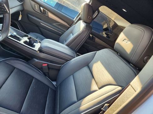 New 2026 Buick Enclave Sport Touring w/ Power Package AWD/4WD image 12