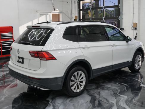 Used 2020 Volkswagen Tiguan S FWD image 4