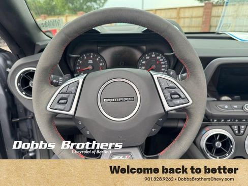 Used 2021 Chevrolet Camaro ZL1 RWD image 18