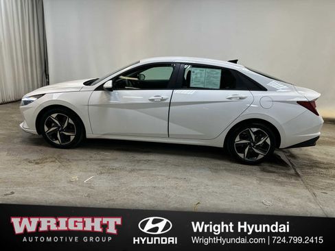 Certified 2023 Hyundai Elantra SEL w/ Convenience Package image 7