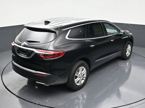 Used 2021 Buick Enclave Essence image 16