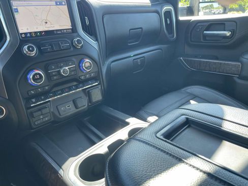 Used 2020 GMC Sierra 2500 Denali w/ Technology Package AWD/4WD image 30