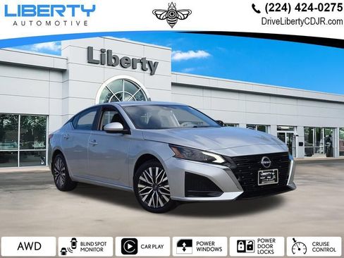 Used 2023 Nissan Altima 2.5 SV AWD/4WD image 1