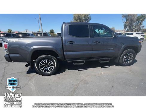 Used 2023 Toyota Tacoma TRD Sport w/ Technology Package RWD image 2