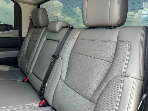 Used 2024 Toyota Tundra Limited AWD/4WD image 19
