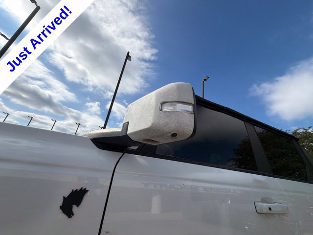 Used 2021 Ford Bronco Outer Banks AWD/4WD image 13