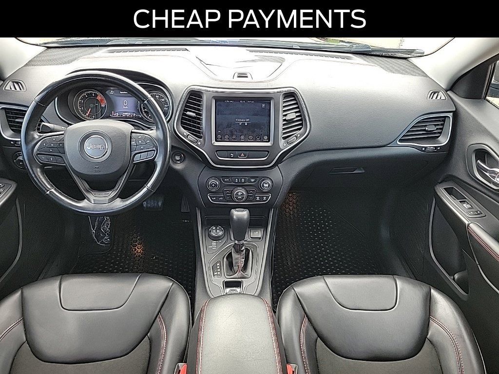 Used 2019 Jeep Cherokee Trailhawk w/ Comfort/Convenience Group AWD/4WD image 9