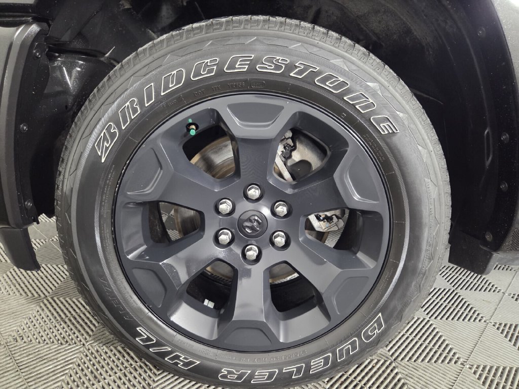Used 2025 RAM 1500 Big Horn RWD image 8