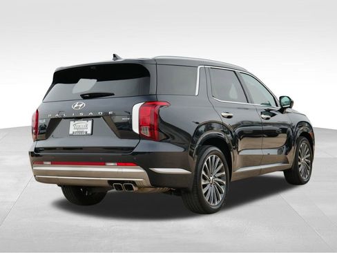 Used 2025 Hyundai Palisade Calligraphy image 7