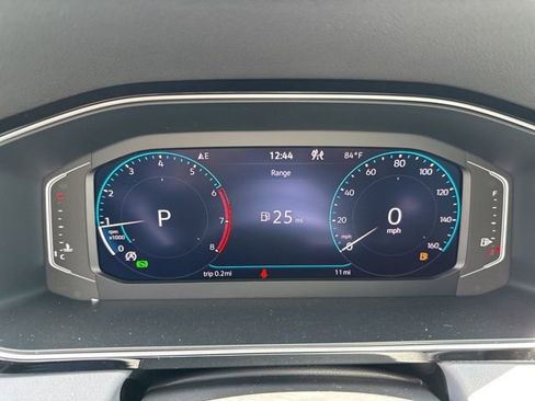 New 2025 Volkswagen Jetta SEL image 17