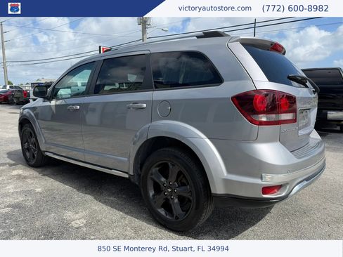 Used 2020 Dodge Journey Crossroad FWD image 5