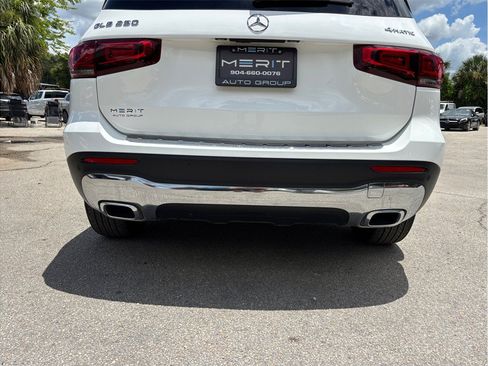 Used 2023 Mercedes-Benz GLB 250 4MATIC image 17