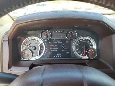 Used 2013 RAM 1500 Laramie w/ Convenience Group image 15