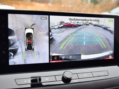 Certified 2024 Nissan Rogue SL image 13