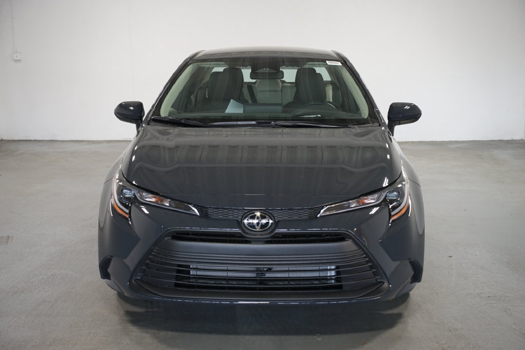 New 2027 Toyota Corolla LE FWD image 2