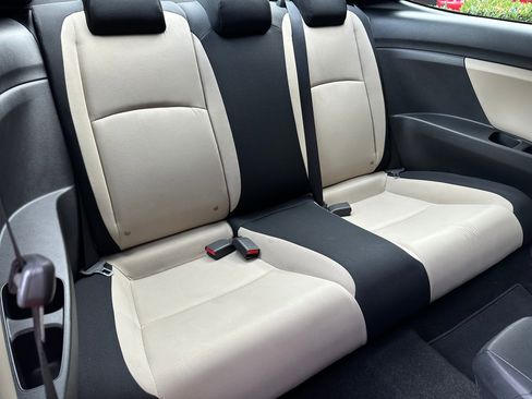 Used 2017 Honda Civic EX-T image 12