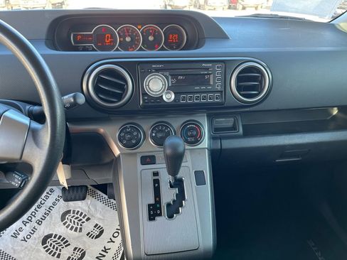 Used 2011 Scion xB image 12