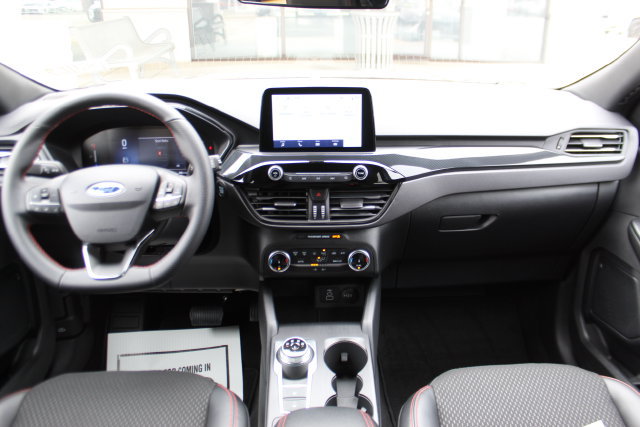 Used 2025 Ford Escape ST-Line AWD/4WD image 11