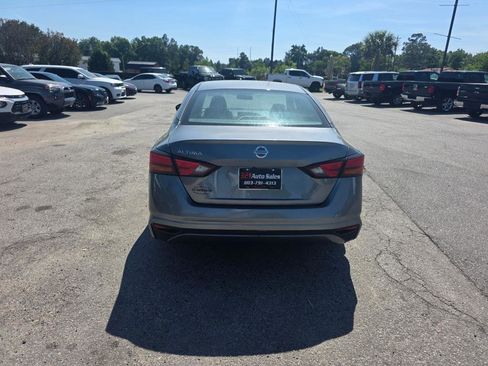 Used 2021 Nissan Altima 2.5 S image 3